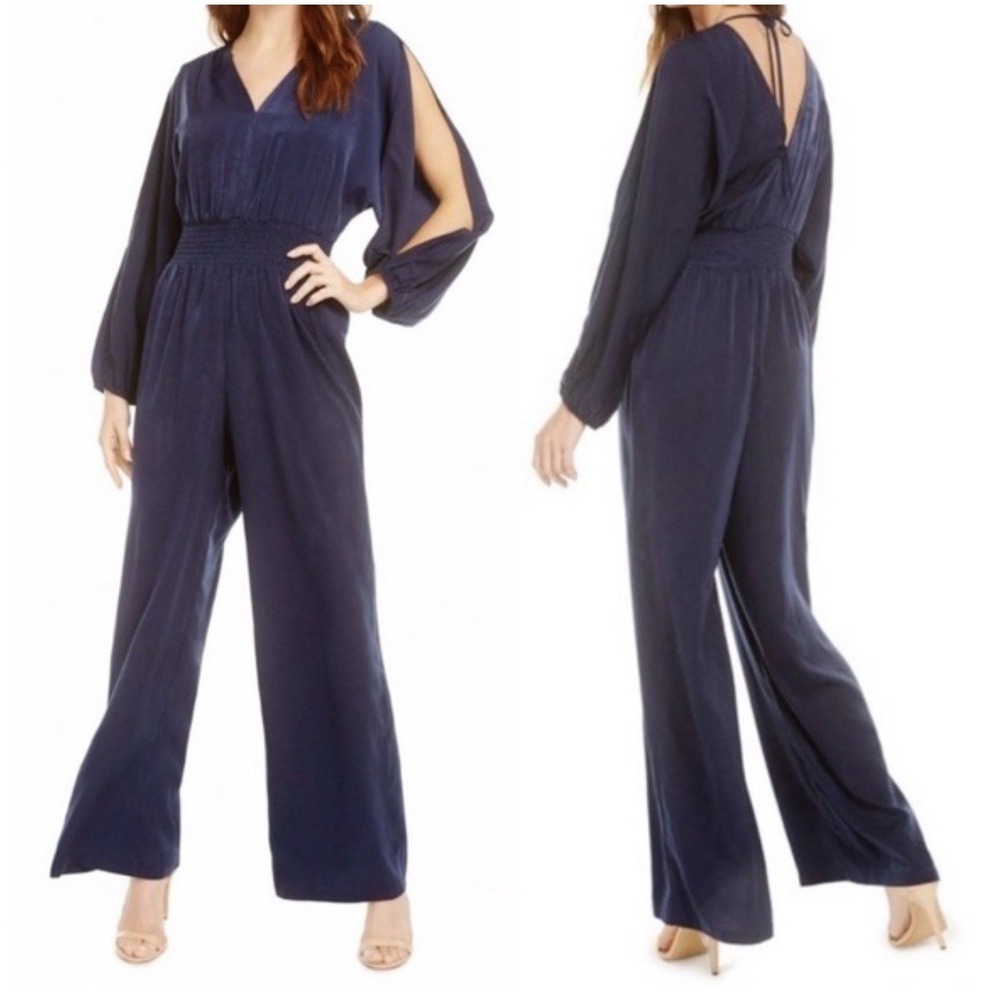Bar III Wide Leg Jumpsuit Navy Long Sleeve Deep V-Neck Woman's‎ Size Large